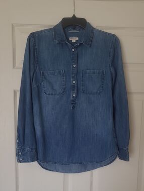 Merona Light Blue Denim Button-Down Pullover Shirt